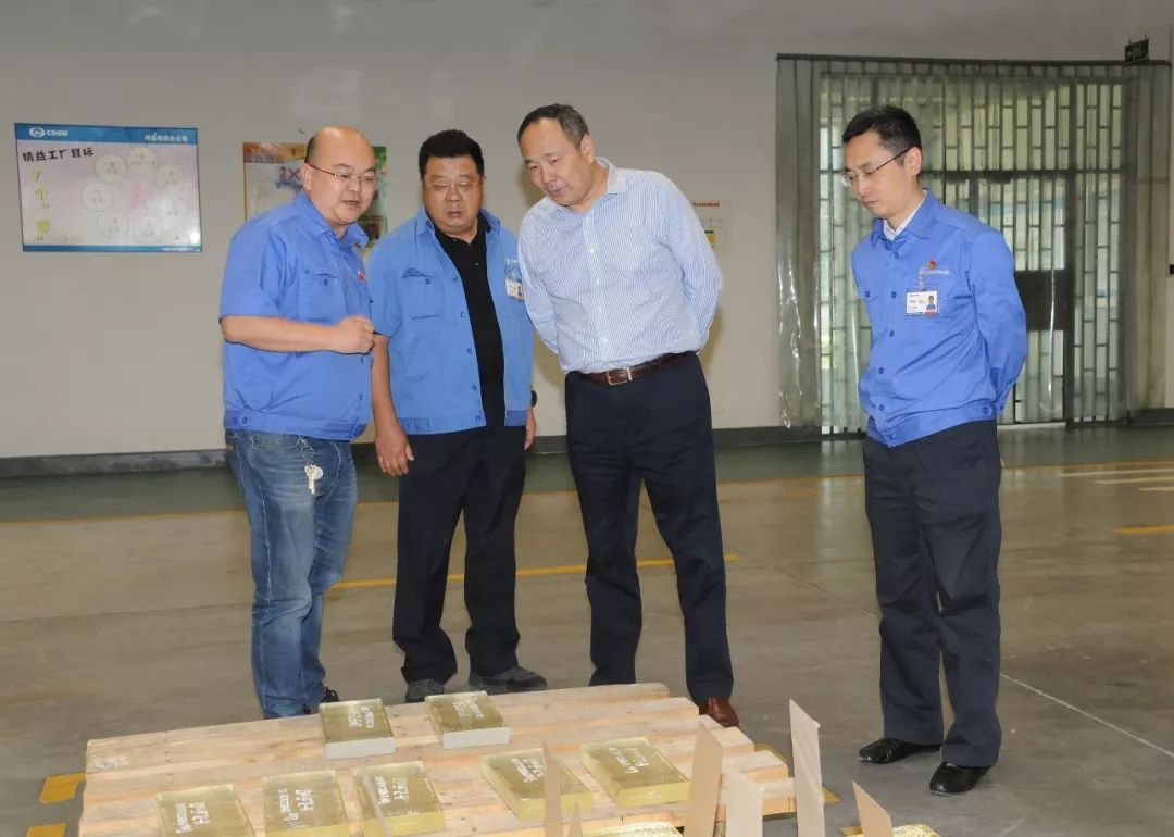 推進自主創(chuàng)新體系建設 積極向科技創(chuàng)新型企業(yè)轉型——龔艷德調研四川3家企業(yè)